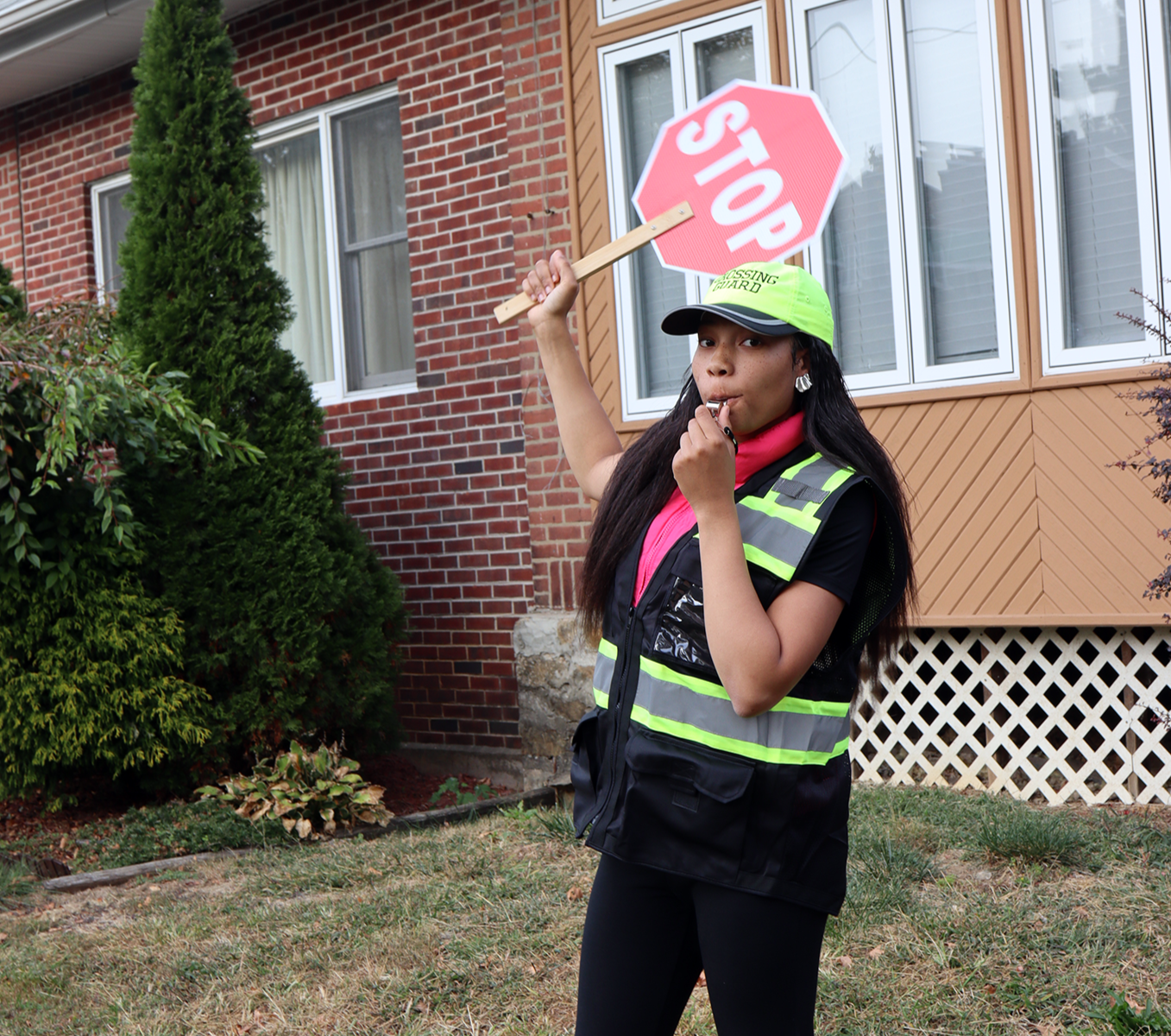 Safety-Vest-crossing-guard 